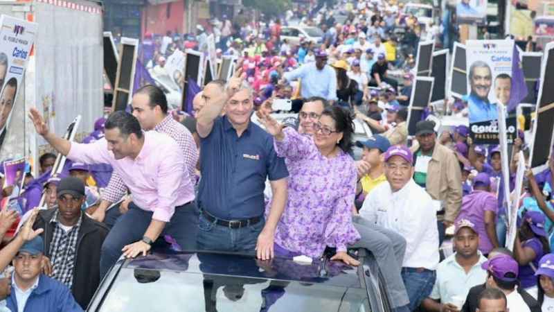 Gonzalo-Castillo-y-Luis-Alberto-marcha