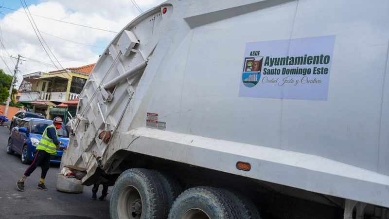 comercios y recogidas de basura